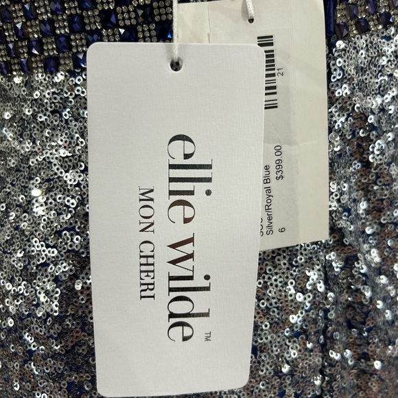 NWT Ellie Wilde Prom Gown, sz 6, Silver/Royal Blue Ombré. - Picture 4 of 7